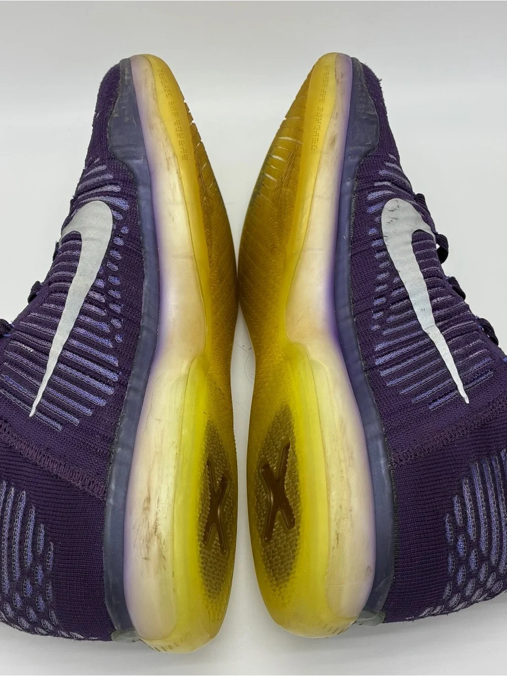 Nike breathable knit